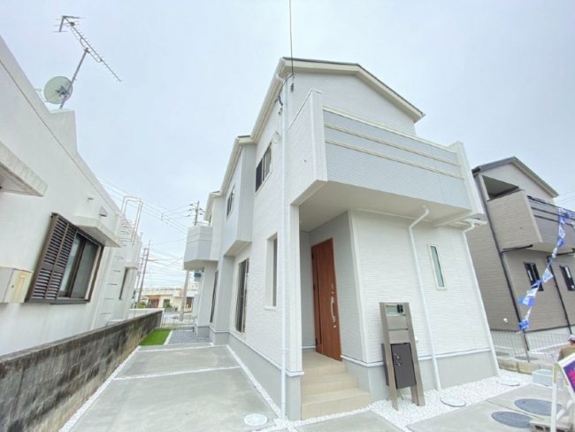 ブルーミングガーデン八重瀬町富盛３号棟