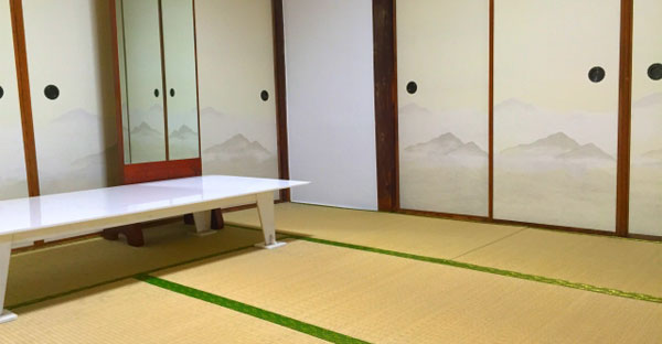 相続した家に住む場合　注意点とメリット